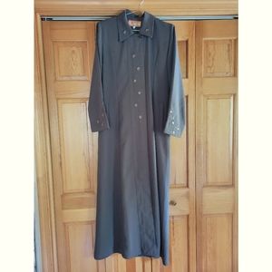 ✨️MOVING SALE!!✨️ Olive Green Jordanian Abaya